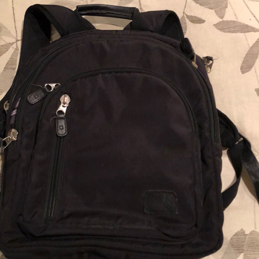Kenneth Cole Reaction backpack